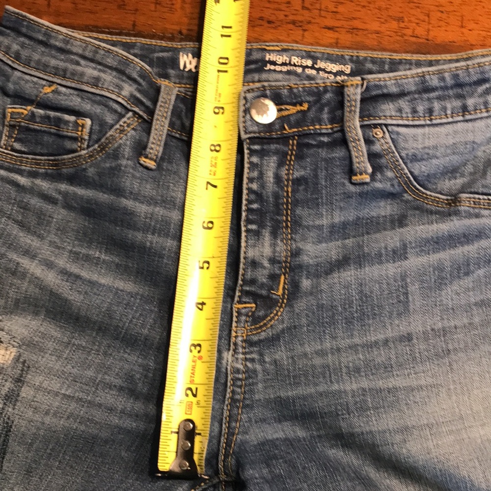Mossimo High Rise Distressed Jegging - Picture 9 of 10